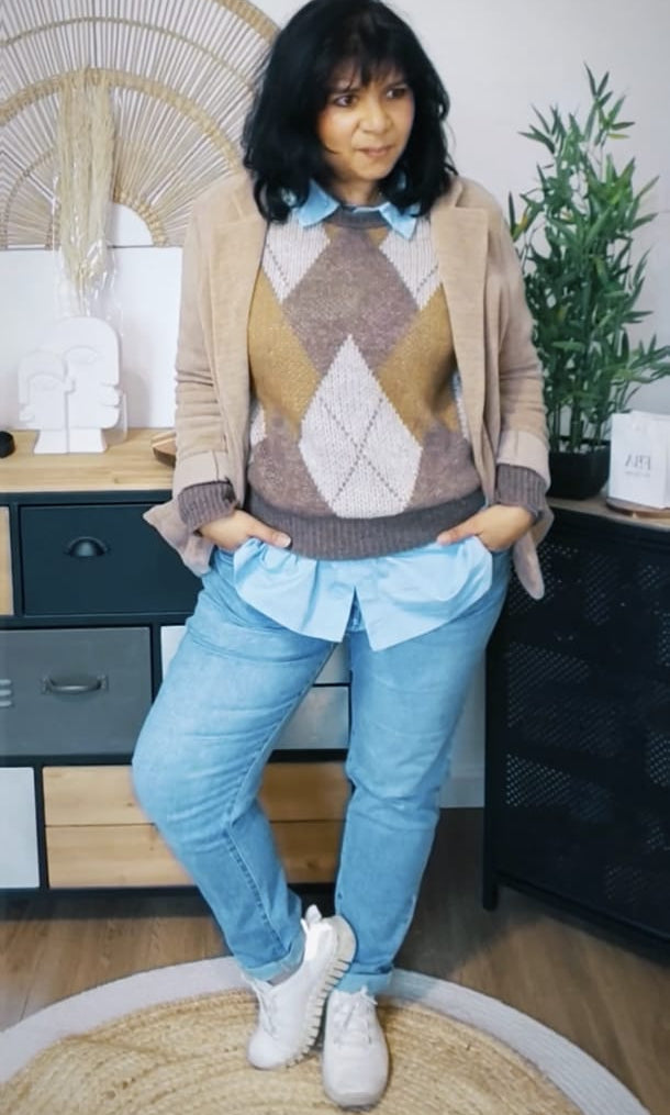 “Claire” look · price of the complete look, including scarf shown as an example (optional accessories)