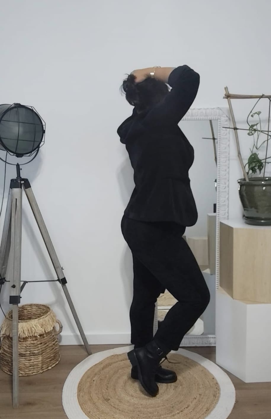 “Lou” look – price of the complete look given as an indication only (optional accessories)