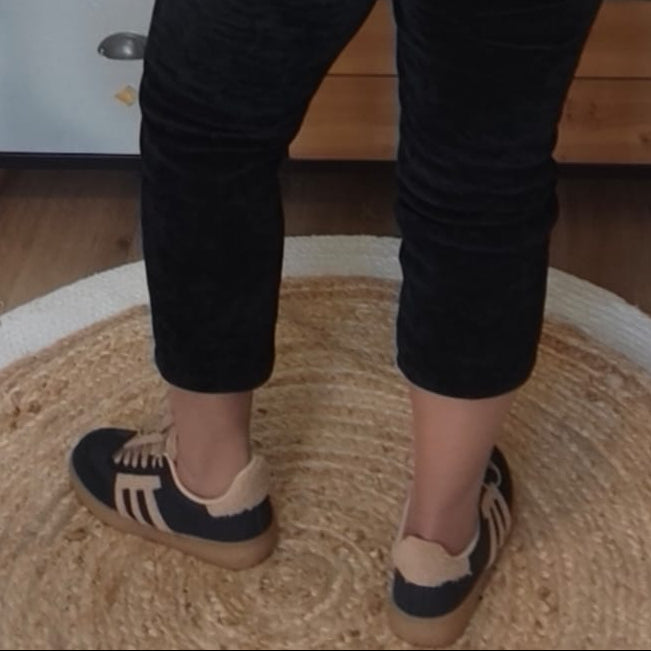 Comfortable urban sneakers – casual style 