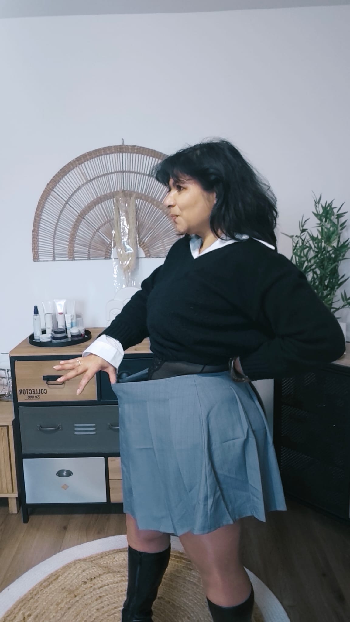 Flowing pleated skirt – free-spirited and comfortable in motion