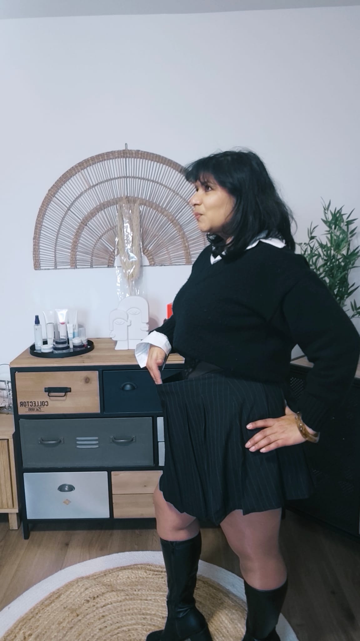 Flowing pleated skirt – free-spirited and comfortable in motion