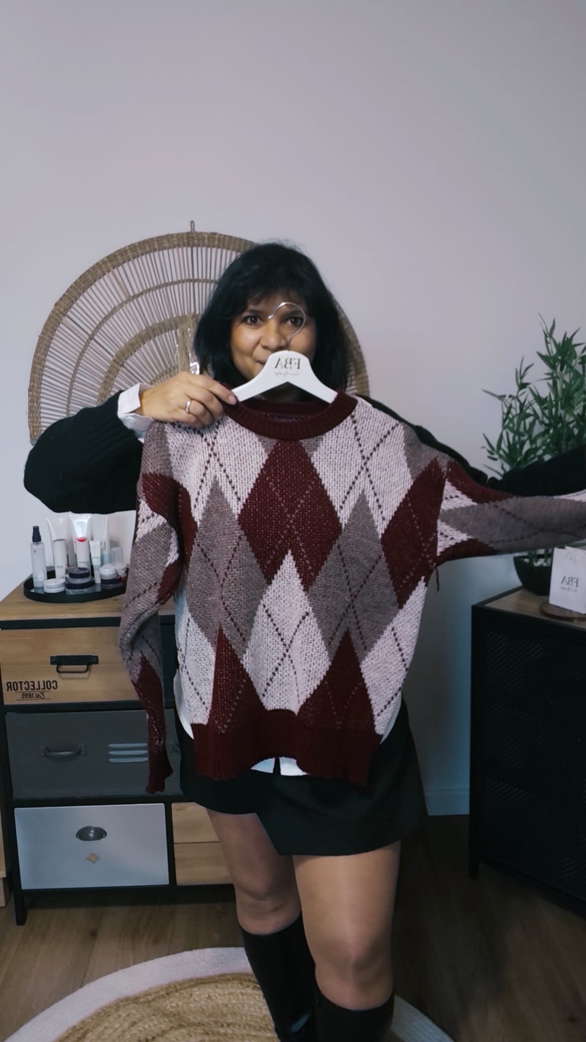Crew neck sweater with a Scottish-inspired diamond pattern – soft warmth & cozy comfort