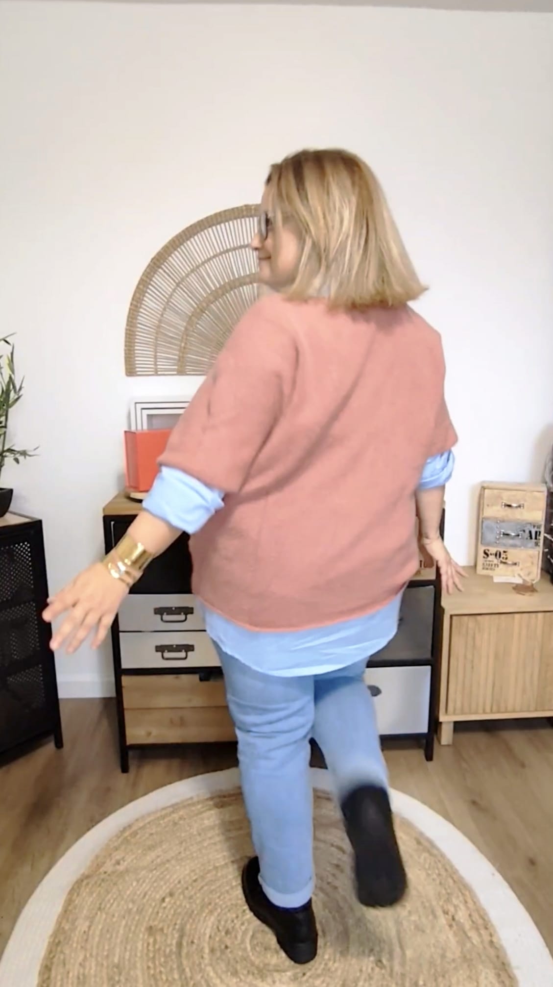 Look “Lili" ·prix du look complet donné à titre indicatif (accessoires optionnels)