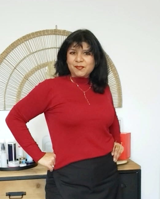 Red or black crew neck sweater – soft, comfortable & an everyday essential