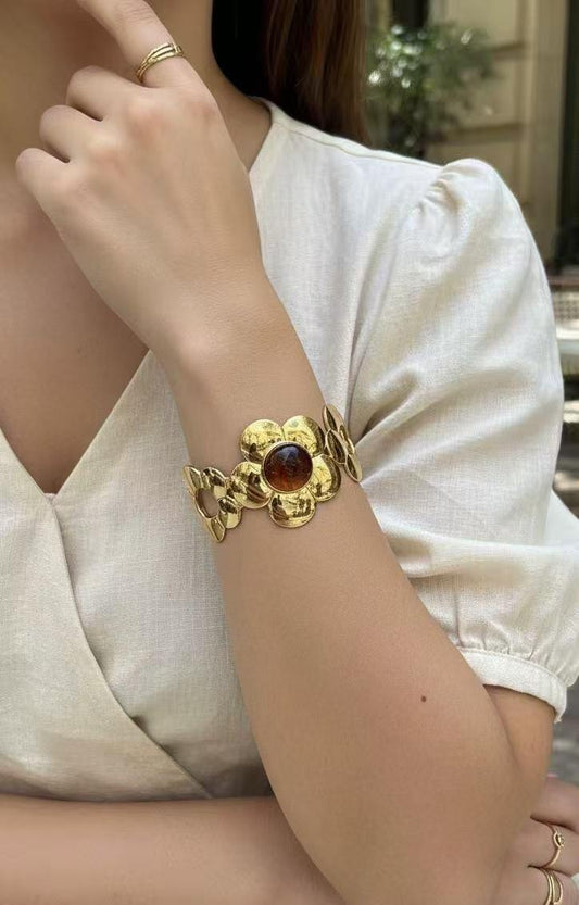 FBA "Fleur de Charme" Bangle