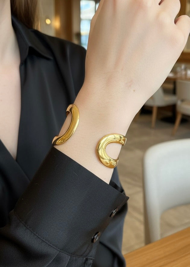 Épure bangle – adjustable, silver or gold